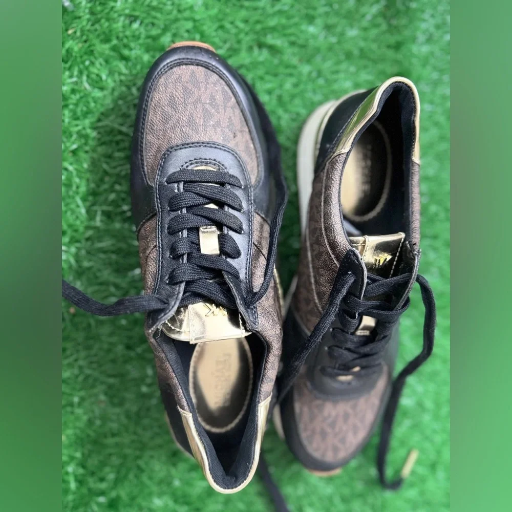 Michael Kors‎ Brown and Black Sneakers Size 7.5